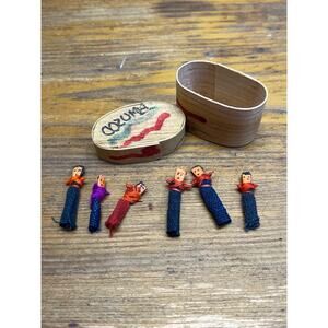 Vintage Cozumel Worry Dolls Wood Box Mexican Folk Art Souvenir Doll Set Travel